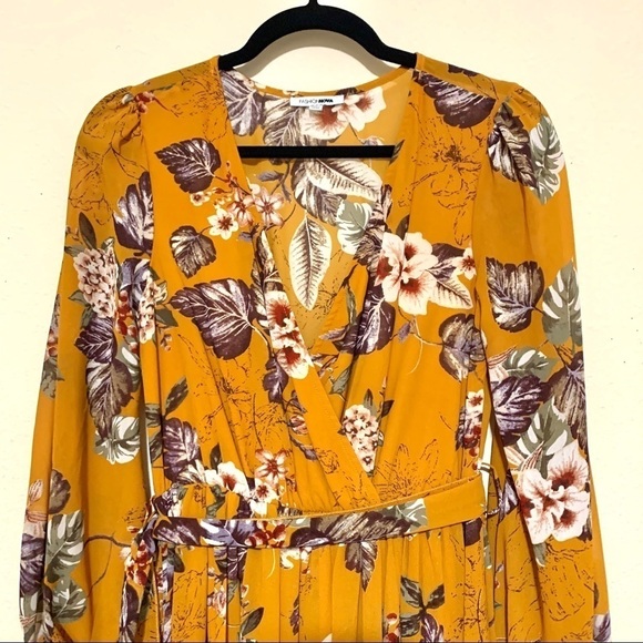 FASHION NOVA•NWOT mustard tropical maxi dress - Picture 6 of 11